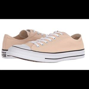 Converse Chuck Taylor All Star Low Top Sneaker NWT